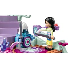 43215 Lego Disney Prensesleri Büyülü Ağaç Ev 1016 parça +7 yaş