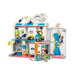 41744 Lego Friends Spor Merkezi 832 parça +8 yaş